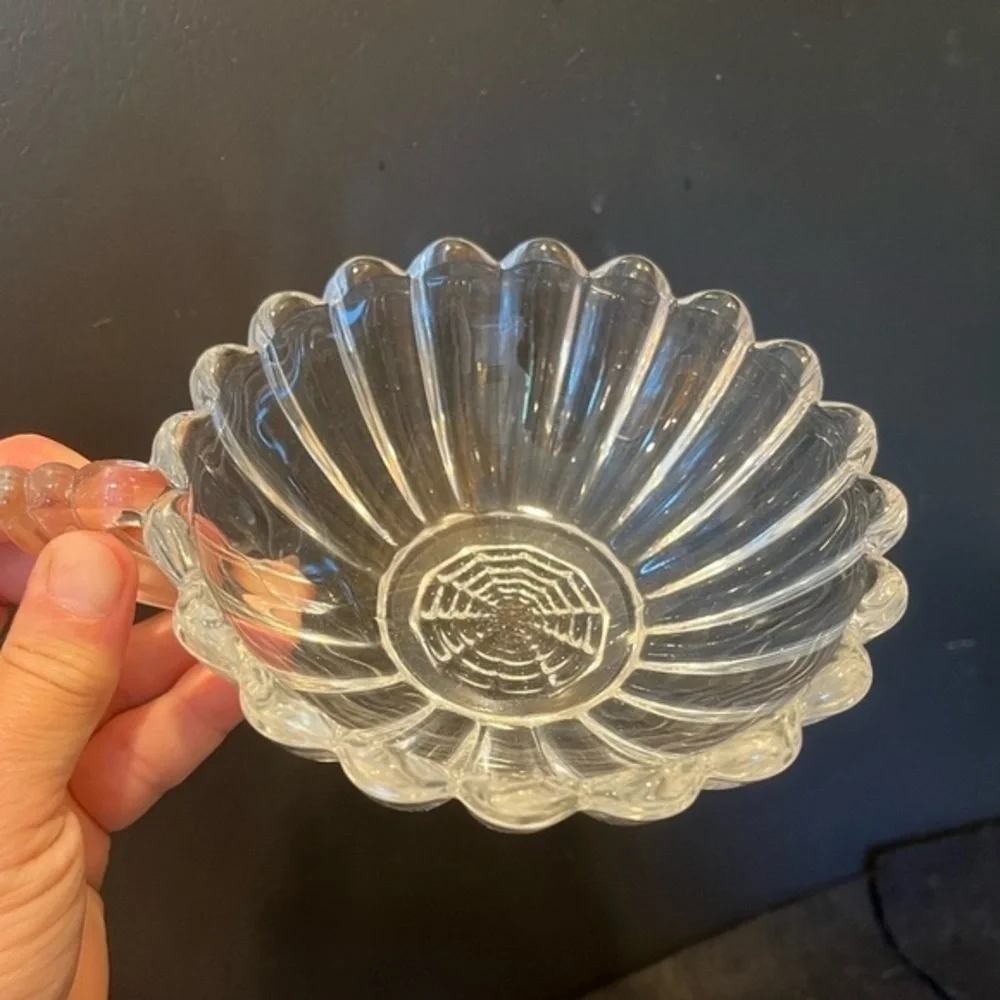 Vintage Manganese UV Reactive Glass Single Handle Bowl Dish